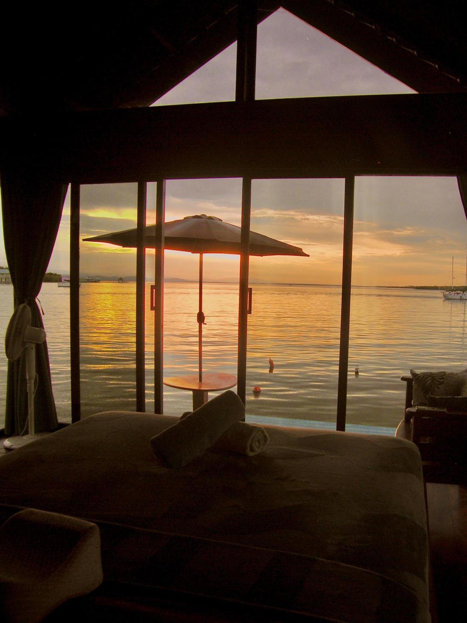 Barrbra Bnb Over The Sea Bocas Town Kültér fotó